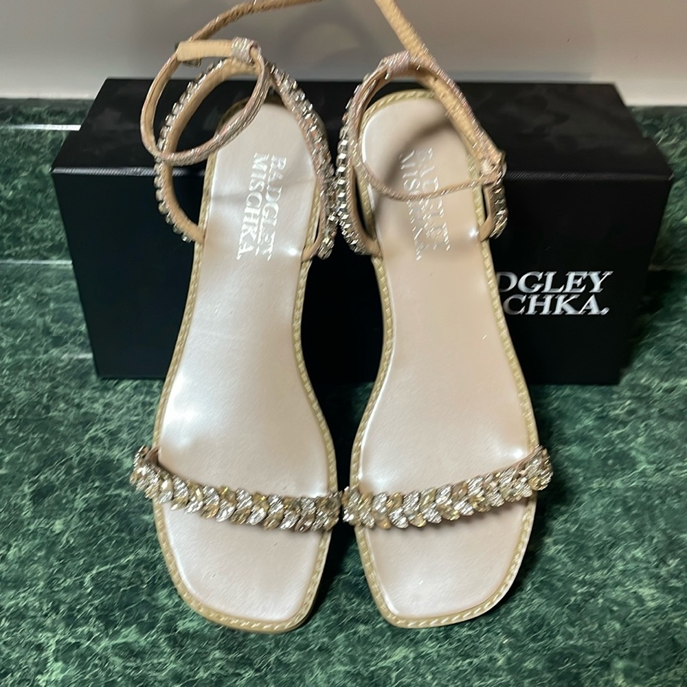 Woman's size 7 sandals